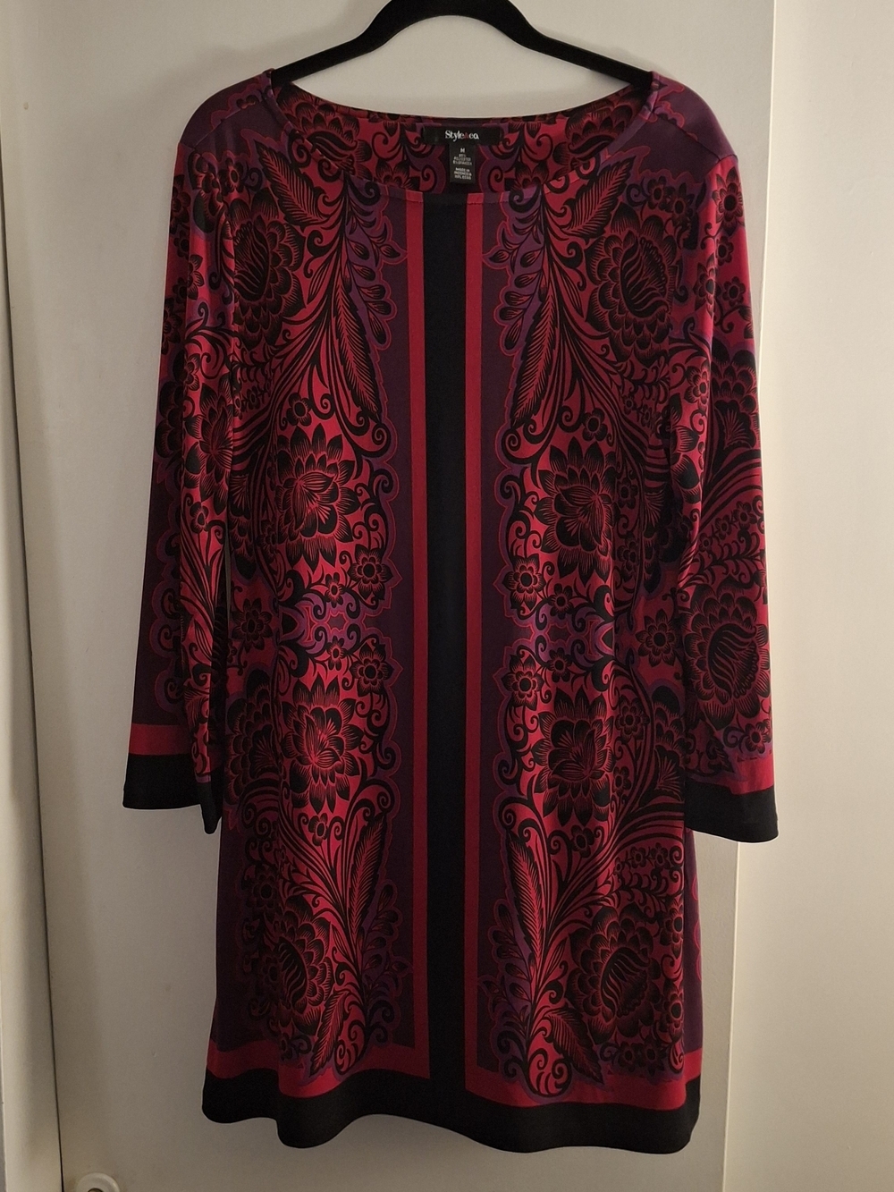 Style & Co. Women's Stylish Red & Black Floral Patterned Shift Dress